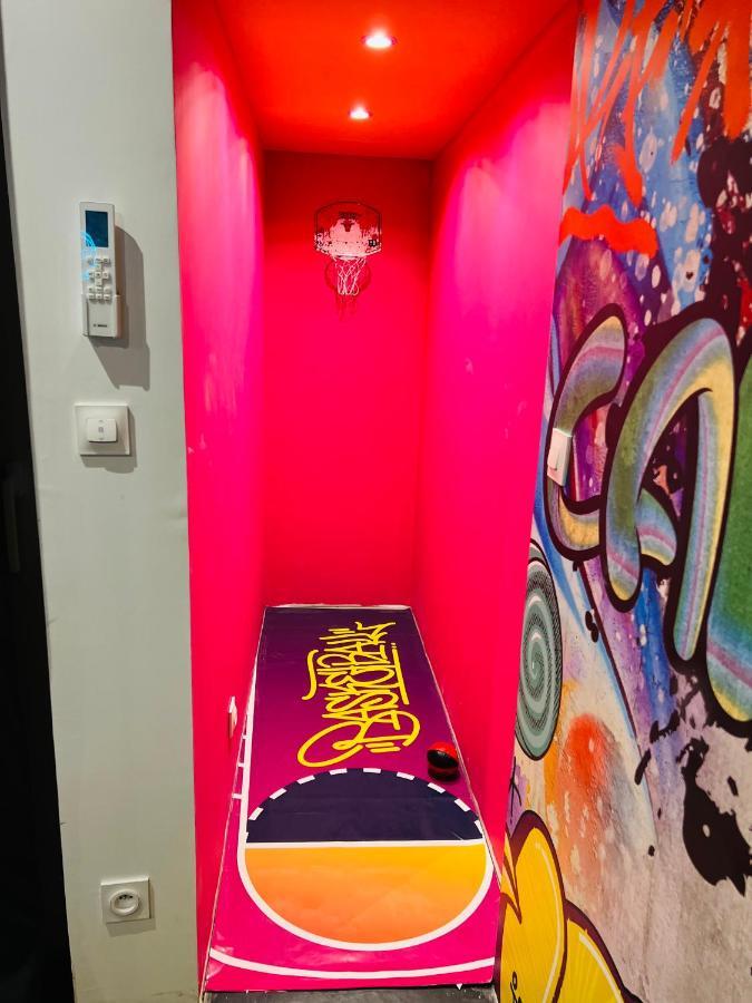 Capsule Street Art - Sauna- Jacuzzi - Playstation 5 - Billard - Netflix - Home Cinema - Terrasse Douai Exterior photo